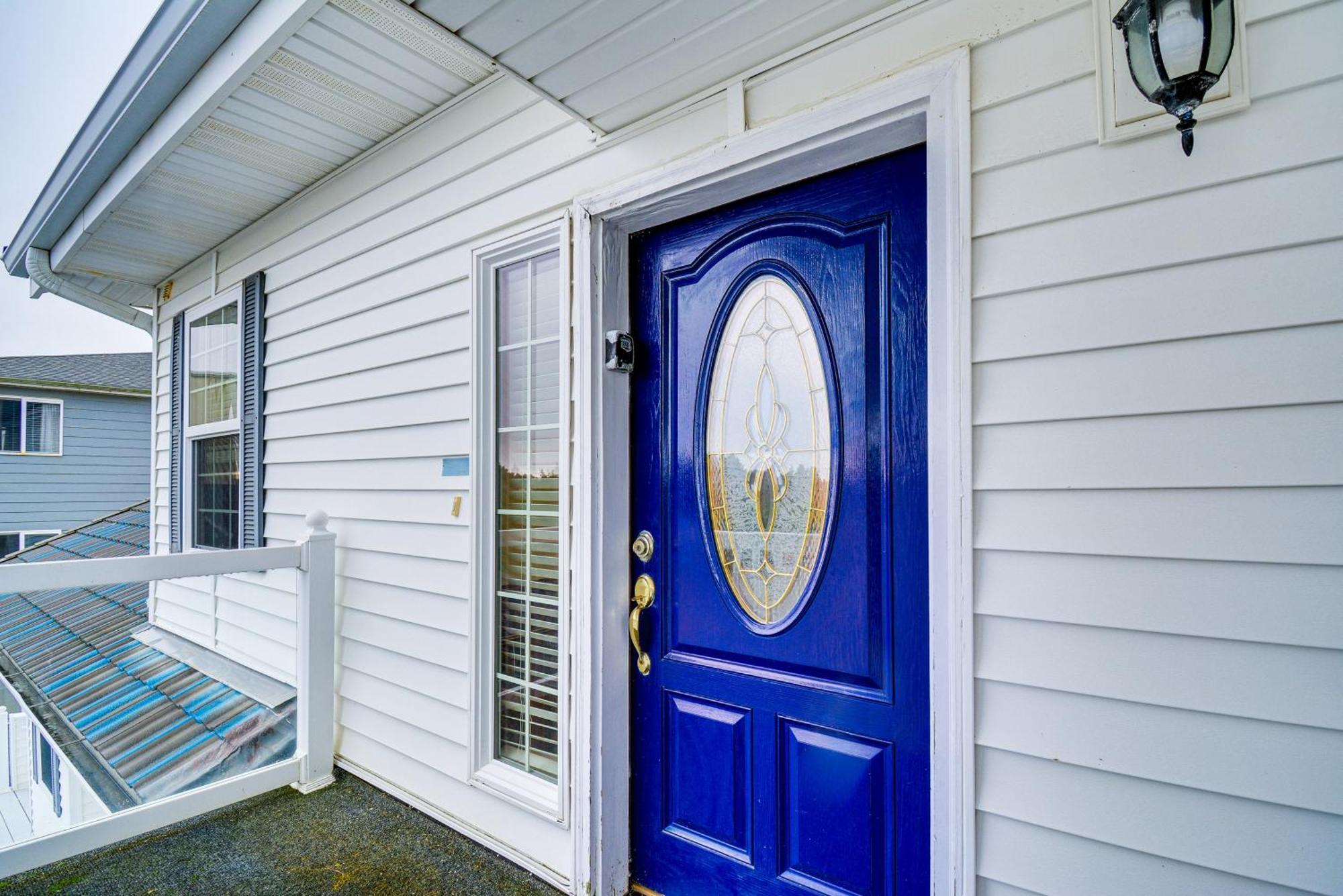 Ocean Shores Condo Rental With View - Walk To Beach! Exterior photo